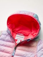 Amazon Essentials Girls and Toddlers' Lightweight Water-Resistant Packable Hooded Puffer Jacket - Image 3