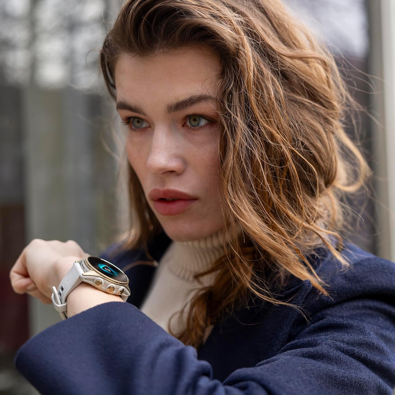 Garmin fēnix® 8 – 43mm, AMOLED, Sapphire, Premium Multisport GPS Smartwatch, Long-Lasting Battery Life, Dive-Rated, Built-in LED Flashlight, Soft Gold with Dark Sandstone Band 2 Garmin fēnix® 8 – 43mm, AMOLED, Sapphire, Premium Multisport GPS Smartwatch, Long-Lasting Battery Life, Dive-Rated, Built-in LED Flashlight, Soft Gold with Dark Sandstone Band - Image 2