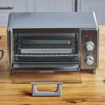 BLACK+DECKER Crisp 'N Bake Air Fry Countertop Convection Toaster Oven, Medium Capacity, 4-Slice, 5-in-1, Fits 9” Pizza, 30-Min Timer, Bake, Broil, Air Fry, Toast, Keep Warm, Stainless Steel - Image 10